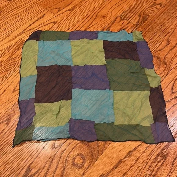 Woman’s Square Scarf